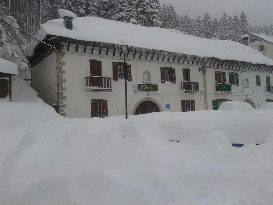 Albergue De Canfranc Estacion Eksteriør billede