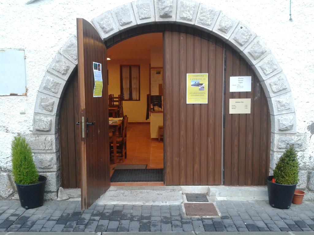 Albergue De Canfranc Estacion Eksteriør billede