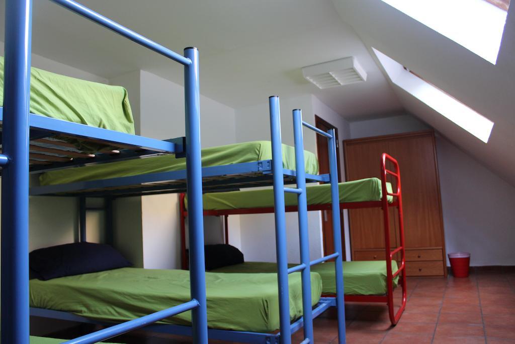 Albergue De Canfranc Estacion Værelse billede